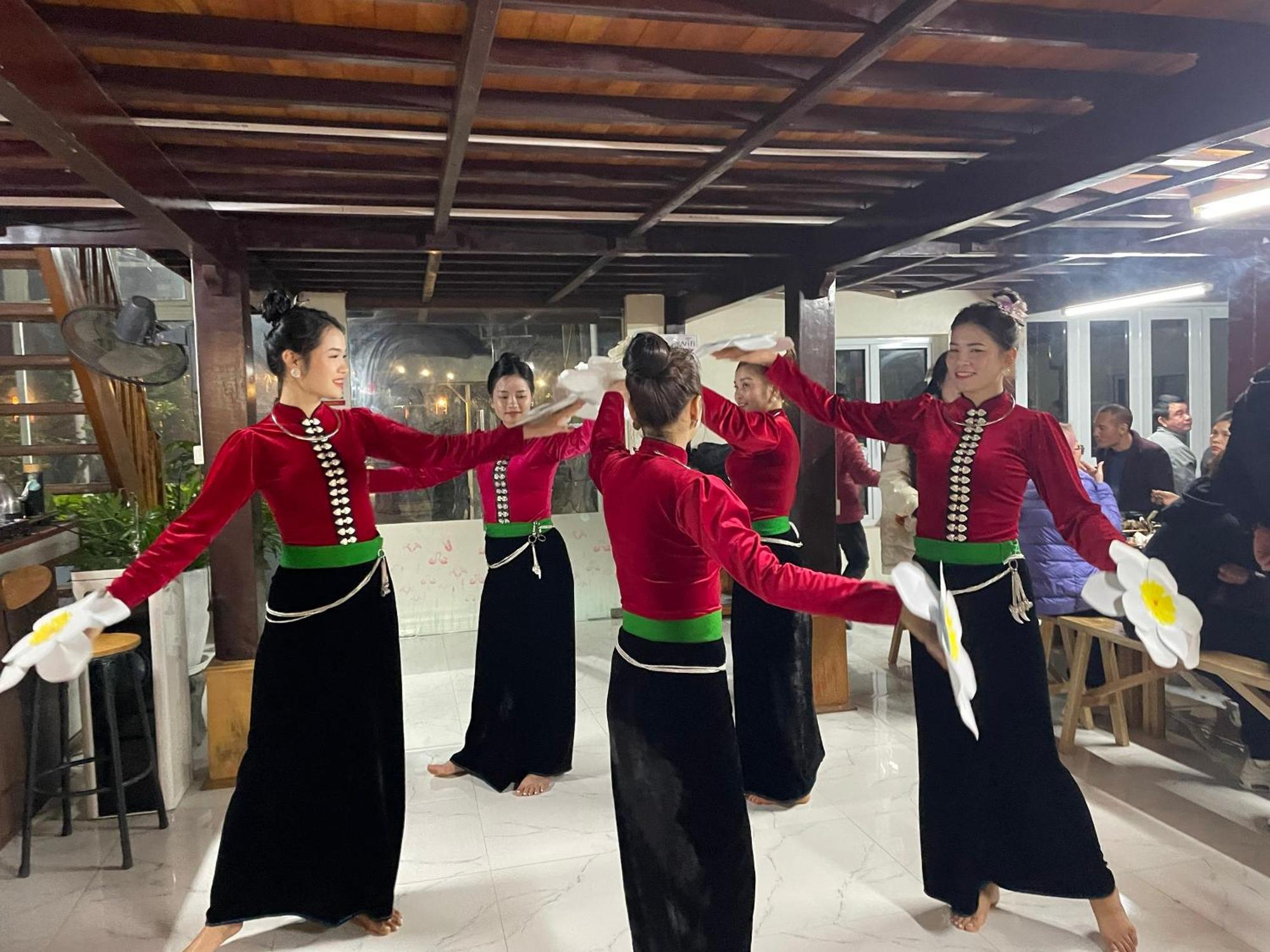 宾纳民宿 Nghia Lo 外观 照片